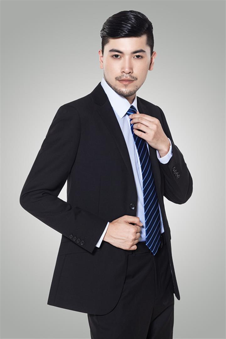 杨清华 视觉与舞美负责人
